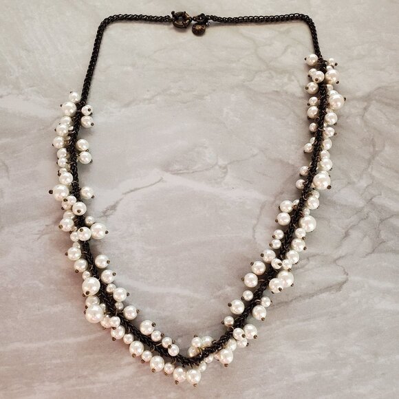 💕 J.Crew Pearl Cluster Antiqued Necklace 💕 - Picture 1 of 11